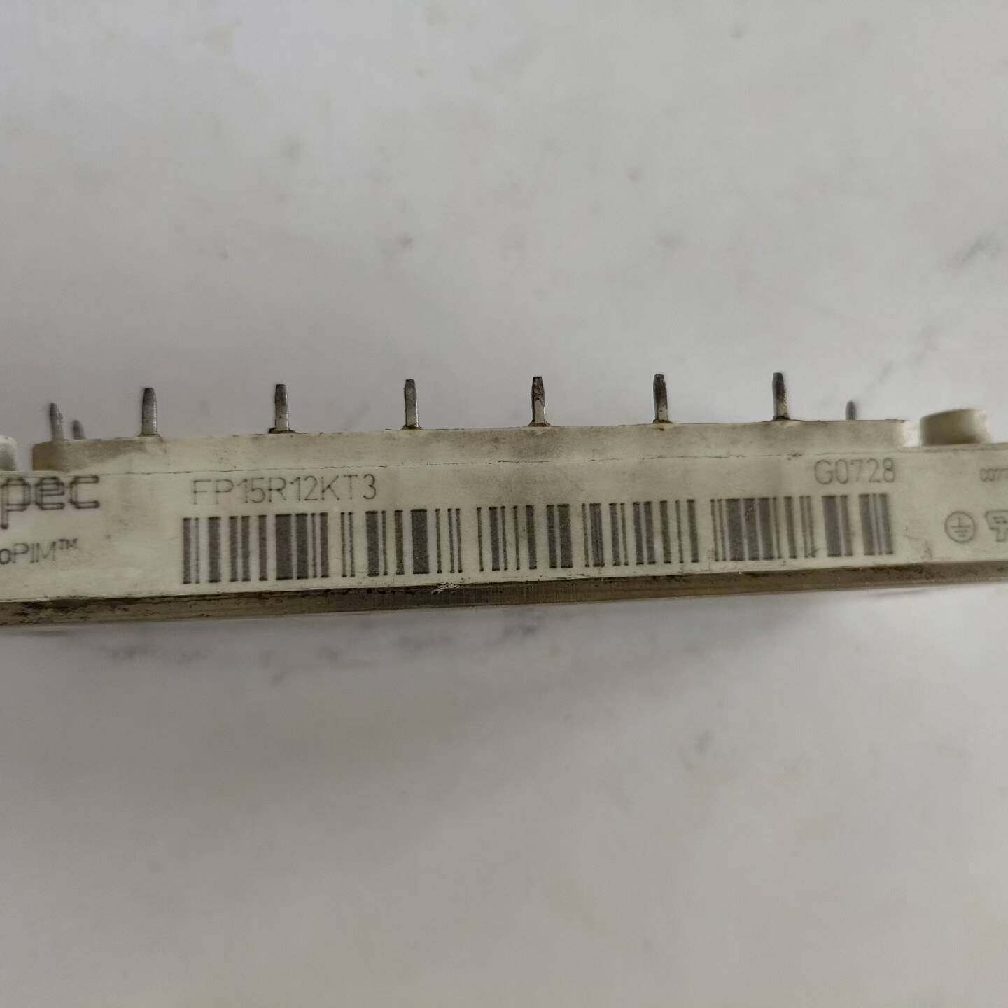 售前询价议价FP15R12KT3 成色型号样式 如图