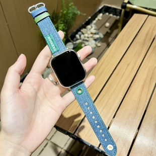 适用苹果s11手表带丹宁牛仔iwatch10se6帆布铆钉撞色时尚 42mm春夏