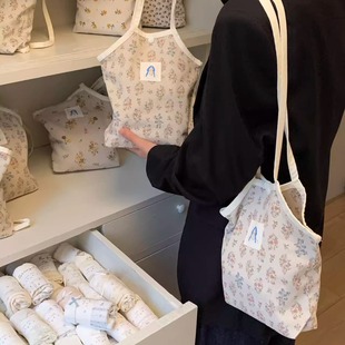 Dstudio杜小宅氛围感碎花可挎包温柔内10枚盲袋中腰舒适弹力内裤