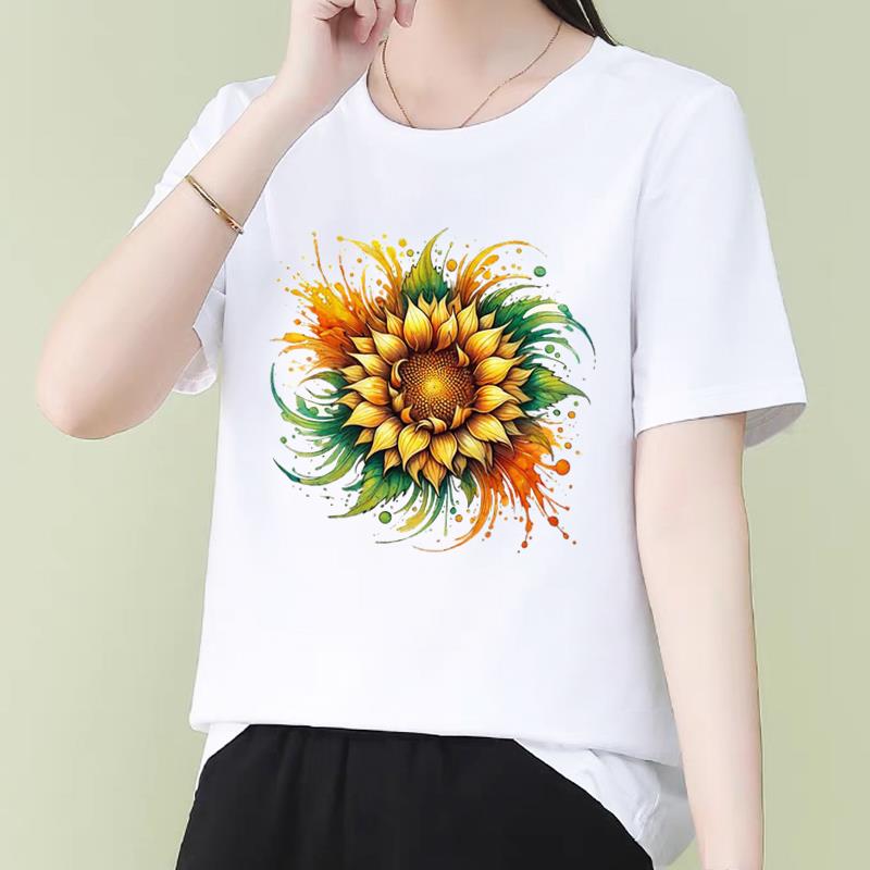 花朵可爱洋气韩版女圆领通勤INS印花上衣爆款休闲打底衫短袖T恤