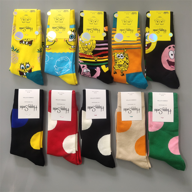 happysocks女海宝大圆点中筒袜