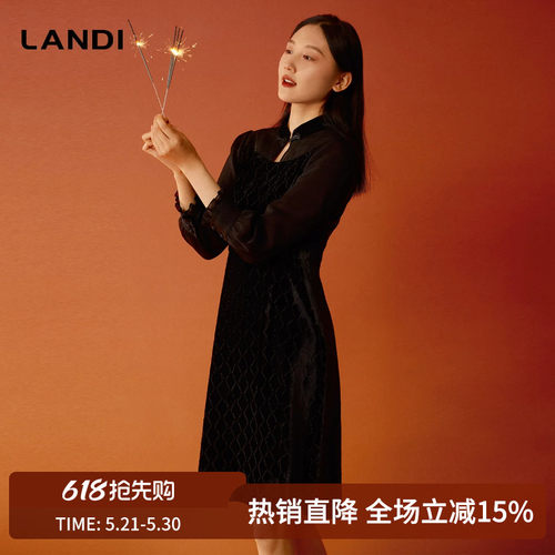 黑色网纱拼接新中式连衣裙
