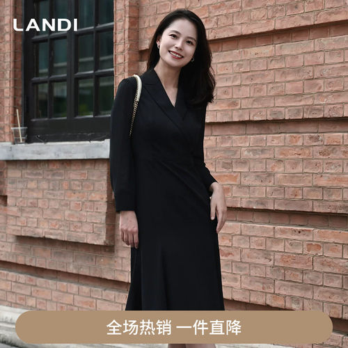 通勤气质肩部捏褶收腰西装连衣裙