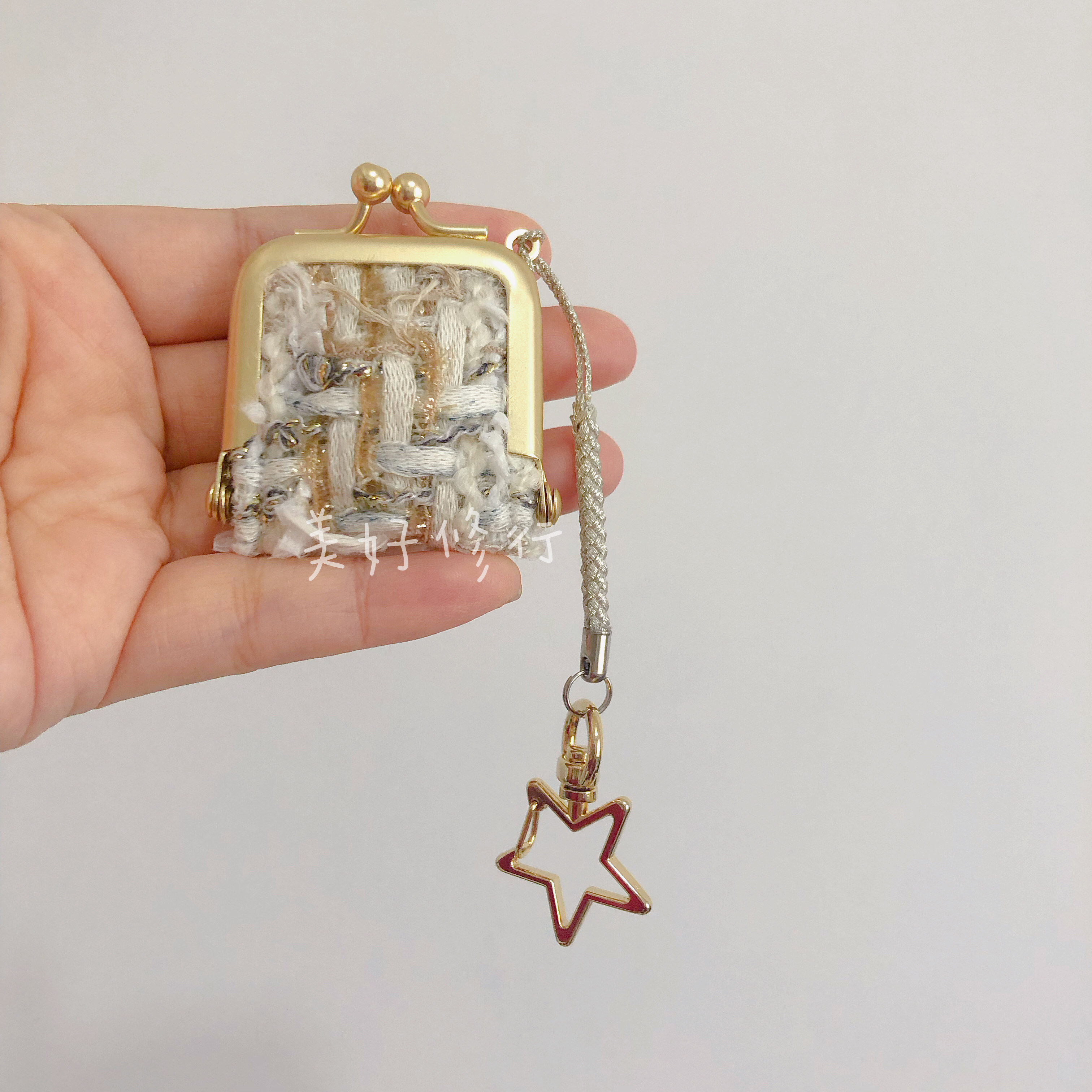 手工定制英国进口linton粗花呢小香风迷你口金包挂件毛衣链吊坠女