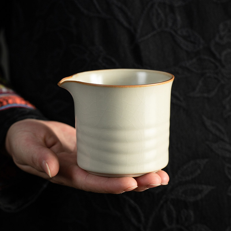 磁绕继续米黄汝窑公道杯分茶器