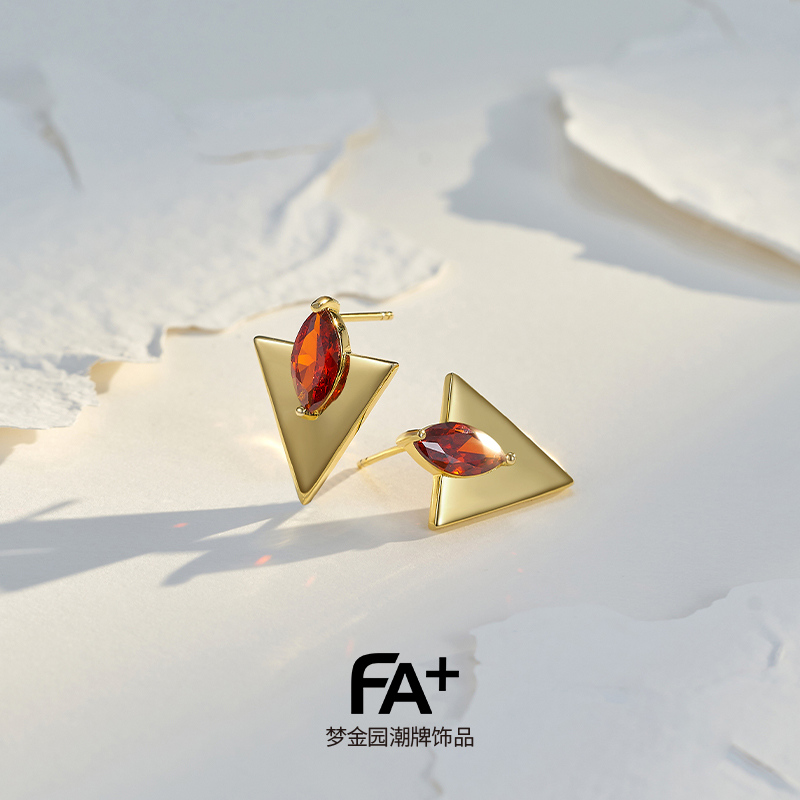 FA+小众设计感银女耳钉