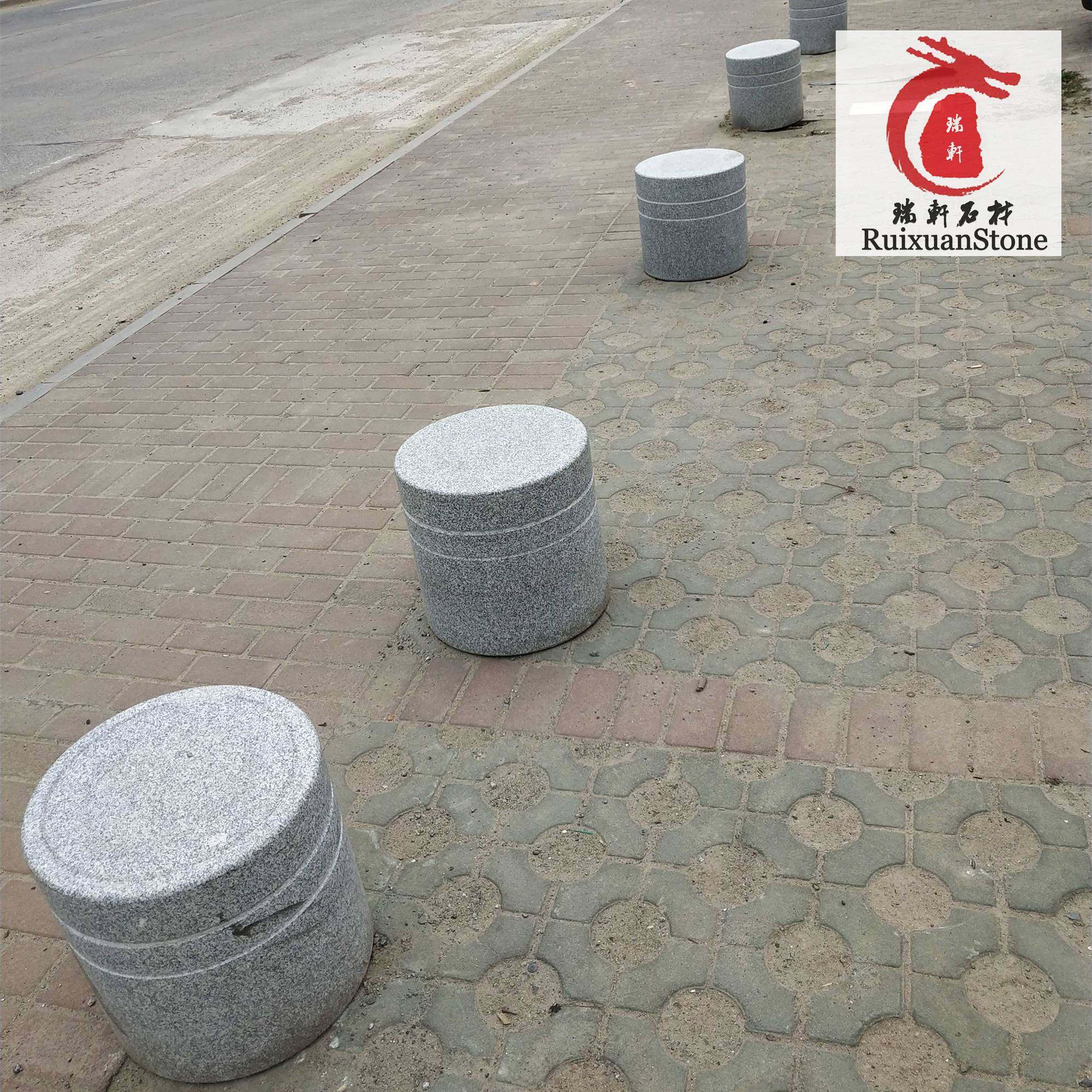 花岗岩挡车路障石柱阻车圆柱广场拦车止车石石头柱子圆石墩石路y