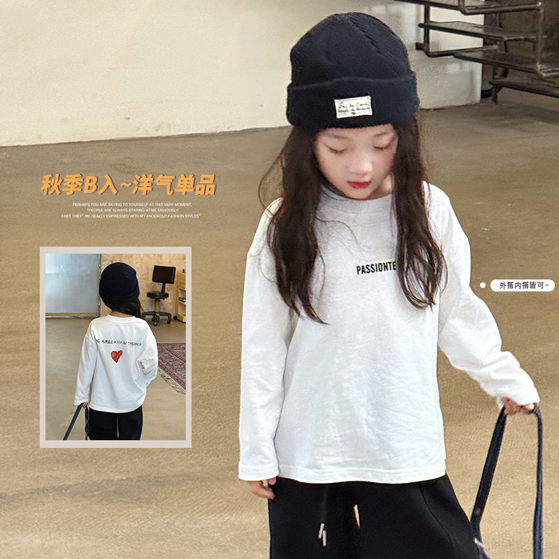 艾摩贝贝女童白色长袖T恤