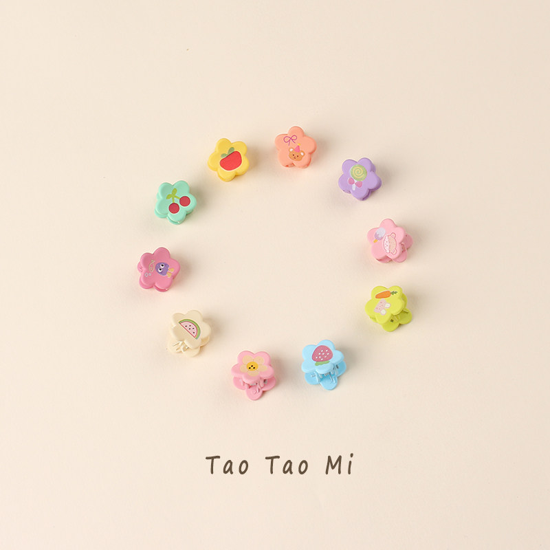 宝宝可爱花朵小抓夹不伤发图片