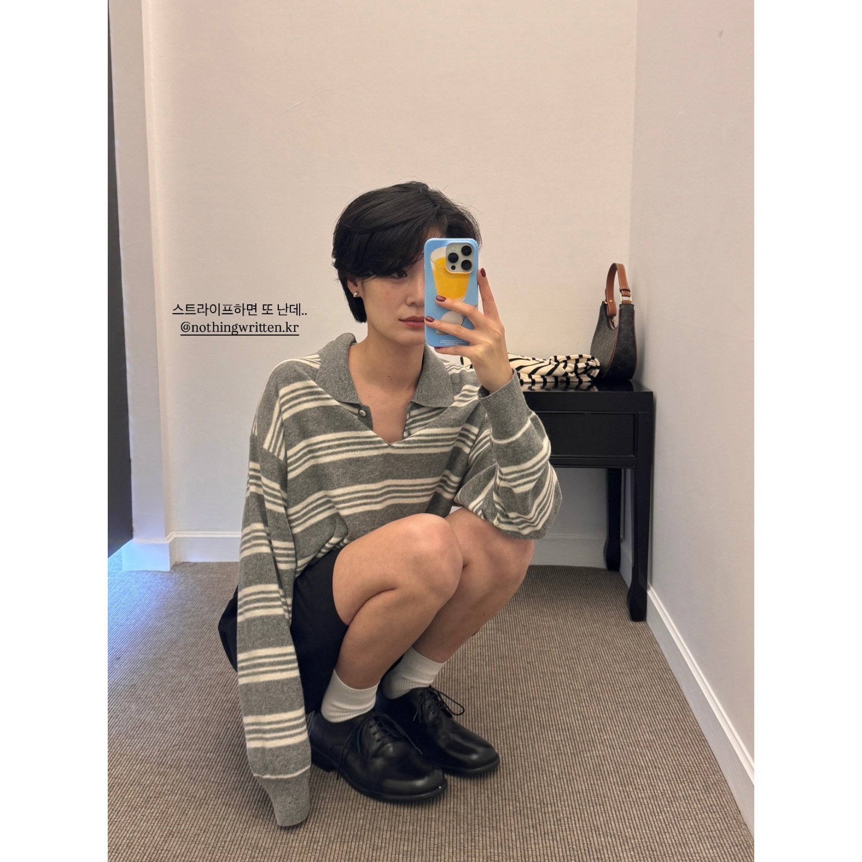 VERIDIAN DEW-韩国nothing wr*ten条纹宽松POLO领羊毛针织长袖T恤