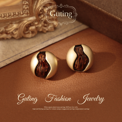 古婷金色琥珀流光半球耳环高级感