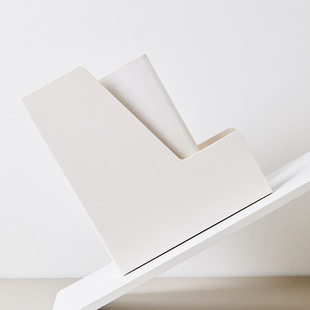 日式 OL办公用塑料书本大号书立 简约学生办公桌面防滑文件收纳架