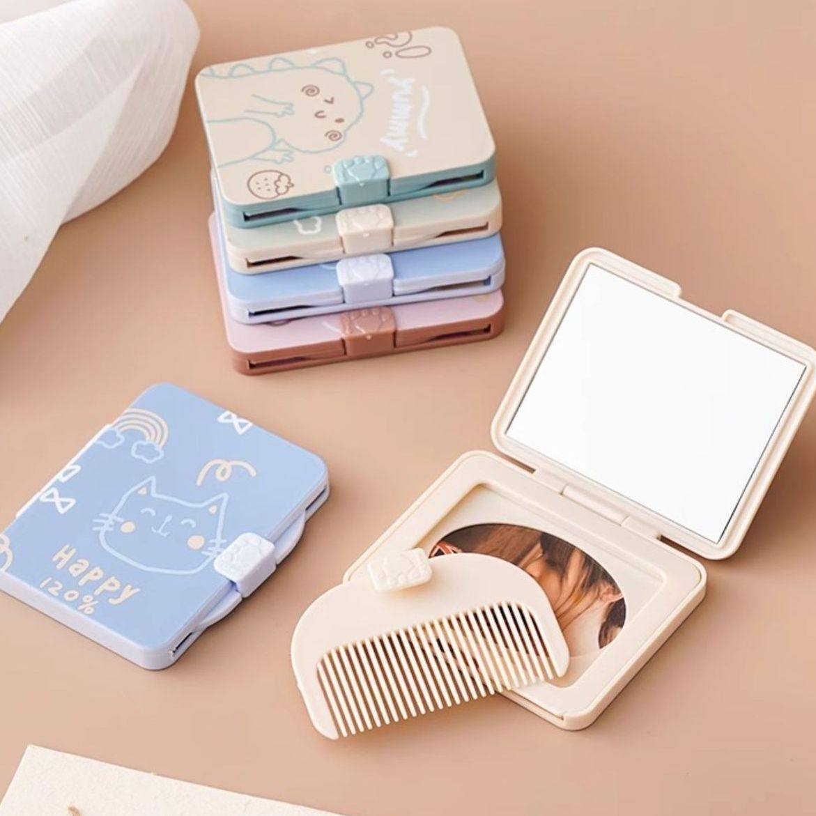 创意随身带梳子小镜子套装户外便携镜梳套装折叠化妆镜迷你方镜子,家庭/个人清洁工具,随身化妆镜,淘宝优惠券,粉丝福利购,淘宝优惠卷