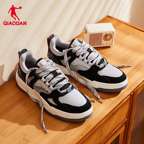 乔丹启承板鞋男低帮革面运动鞋