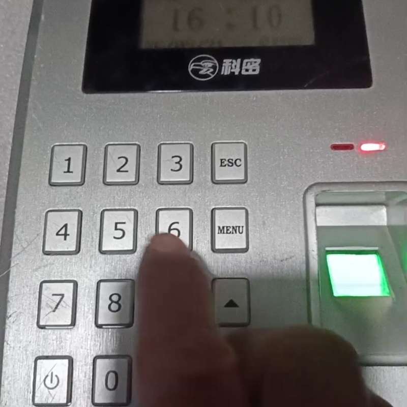 请议价-科密指纹考勤机,型号338A-U+,支持指纹和密码打卡,US