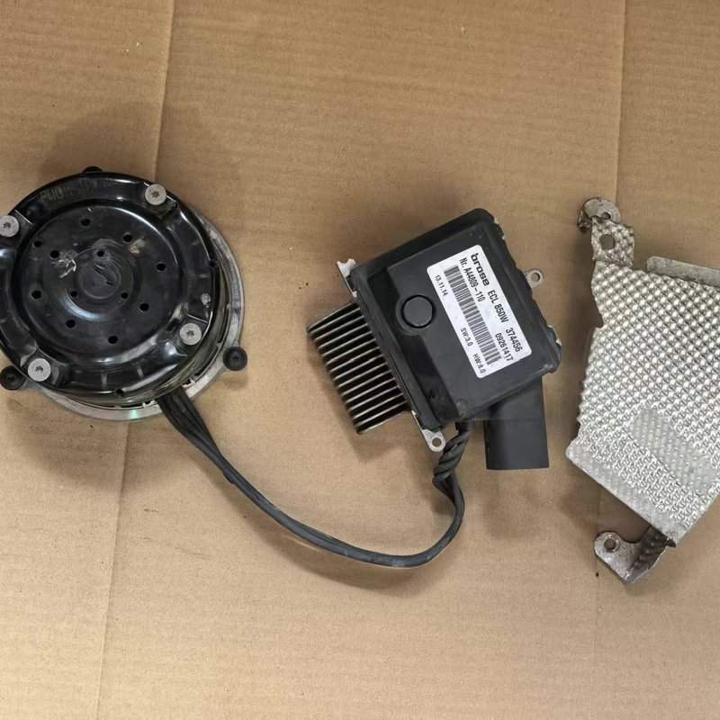 请议价-奔驰AMG电子扇电机模块，原装拆车件，型号A21250004