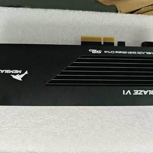 请议价-海豚 Pblaze6 6530 AIC 3.84T pci