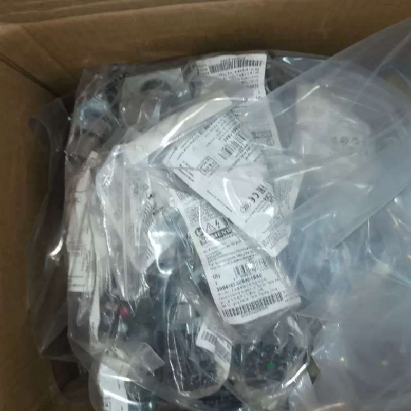 请议价-全新正品西门子按钮带灯,按钮开关,旋钮开关,钥匙开关