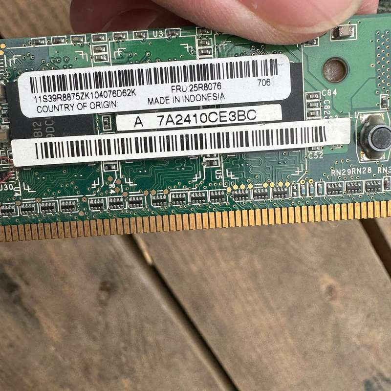 请议价-IBM X3650 x3500 x3400服务器8K阵列卡