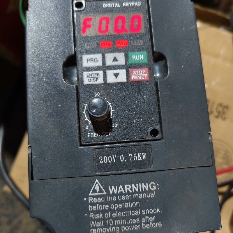 请议价-众辰变频器2个400,3个750w,91-121不