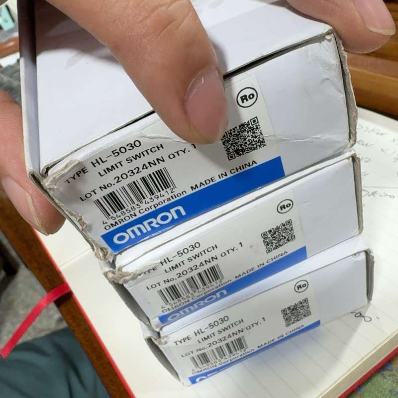 请议价-全新欧姆龙限位开关HL-5030,原装正品,带包装盒和