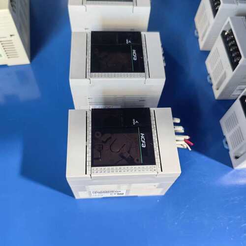 请议价-HCFA PLC模块 HCA1P-6X4YR。