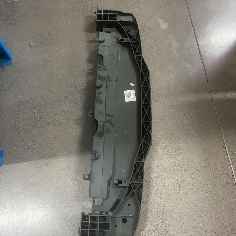 请议价-标致207cc前杠吸能器,全新原厂件!原厂品质,适配207c