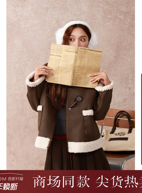 西町村屋复古贝壳绣外套女秋冬新款气质拼接牛角扣上衣XH9D10113