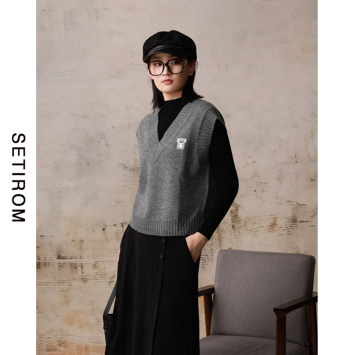 西町村屋考拉针织短款外穿背心女