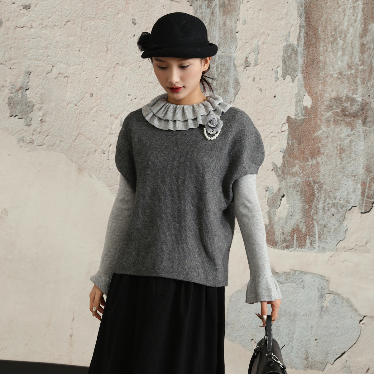 西町村屋气质套装女装2025冬季新款千金感木耳边内外套XAAD10388