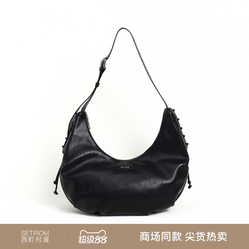 西町村屋简约通勤感百搭两用包女新款休闲风纯色单肩包XHBA60025