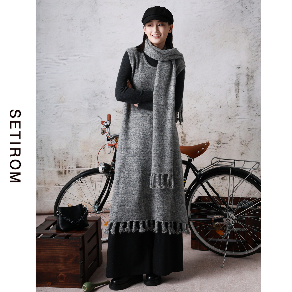 西町村屋气质毛须边无袖连衣裙女