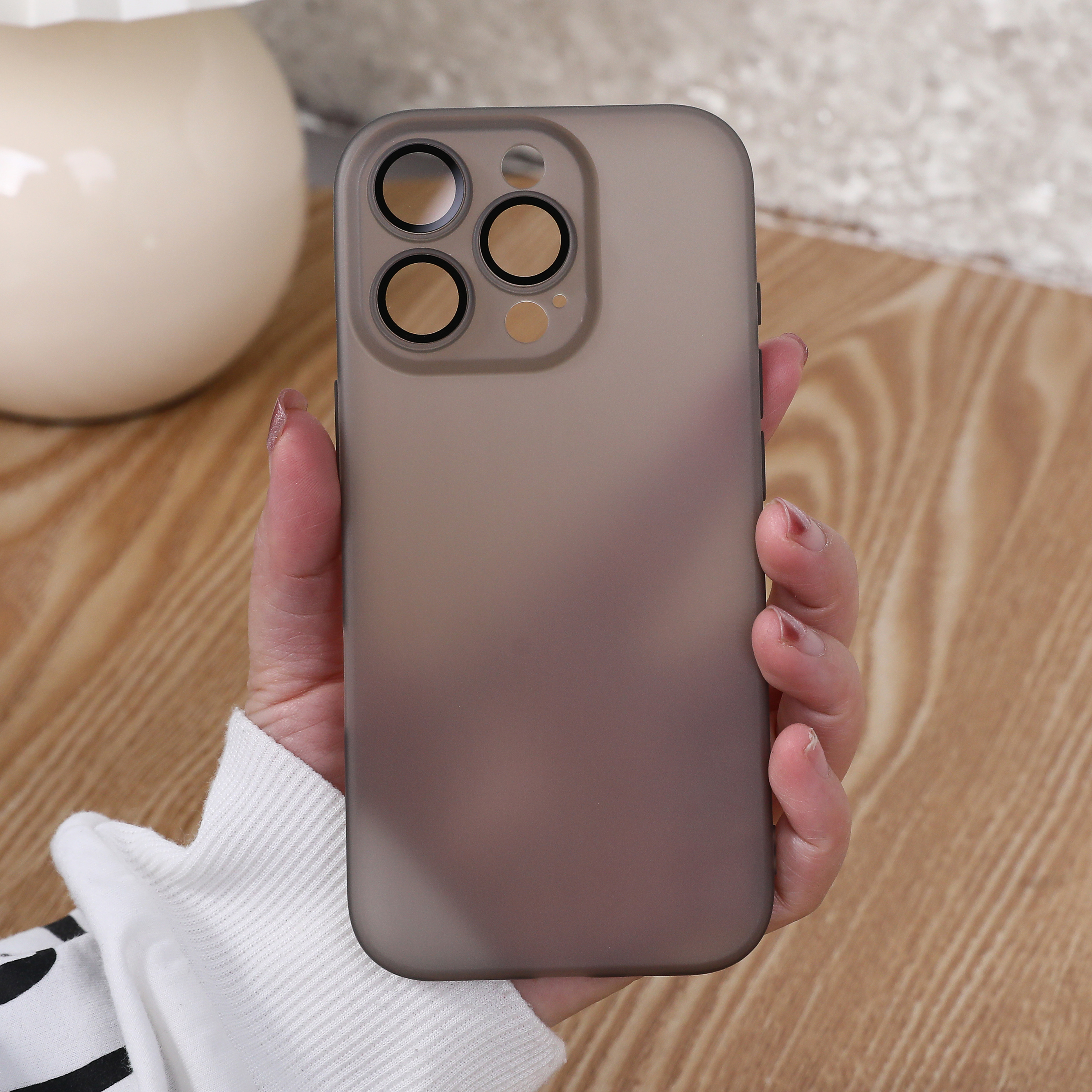 唯贝奇超薄磨砂手机壳