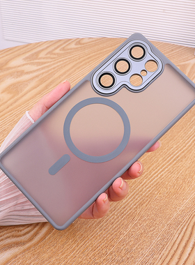 适用三星S24ultra手机壳S26肤感磨砂S24磁吸充电plus全包镜头膜S25FE简约S23ultra灰色S24FE高级感S25U防摔套