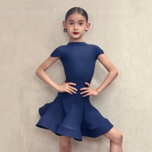 女童拉丁舞比赛服2025新款女童考级专业国标肩袖高级拉丁规定舞服