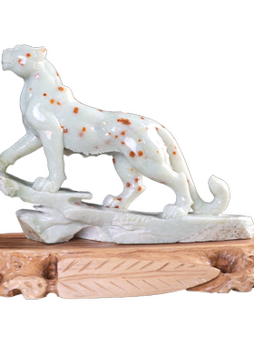 金钱豹摆件天然玉石蛇纹石玉豹子