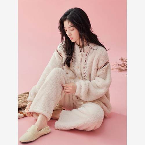 女士睡衣秋冬季珊瑚绒简