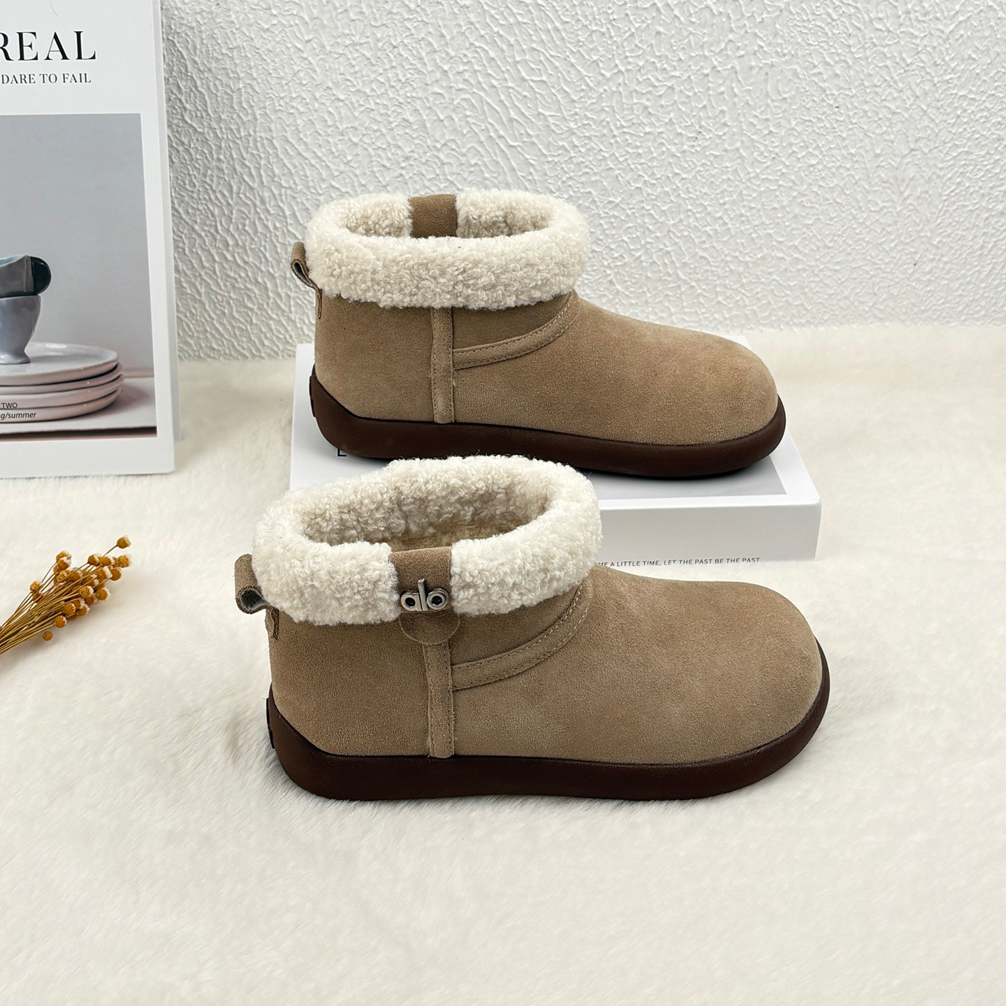 冬季爆款加绒保暖防滑东北棉鞋