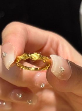 黄金色古法沙金镀金999扭结戒指女开口戒极简素圈轻奢时尚高级感