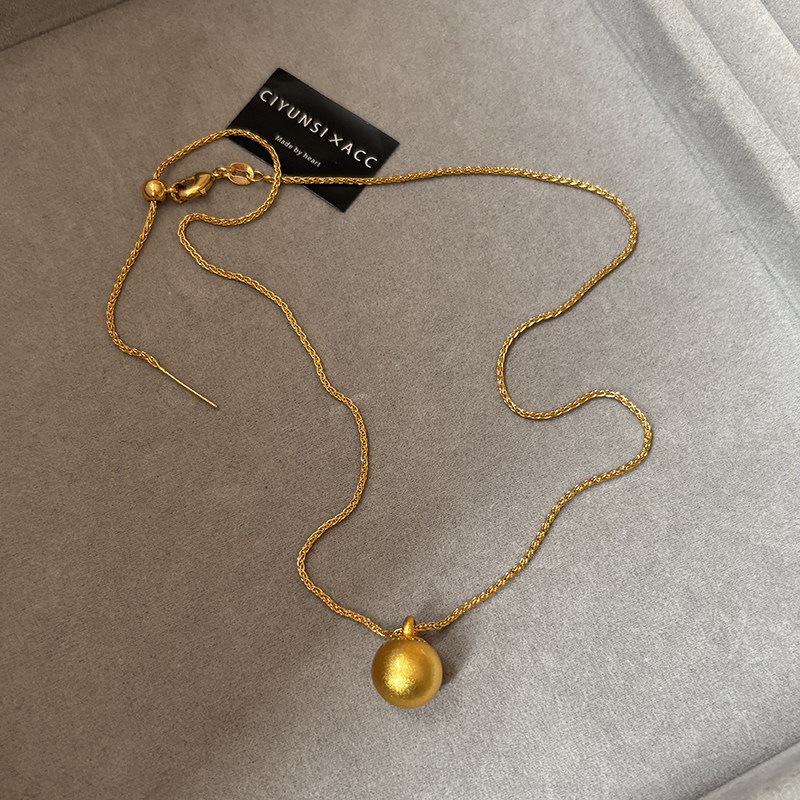 韦雪同款越南磨沙金圆球项链女生高级感轻奢小众复古气质黄金吊坠
