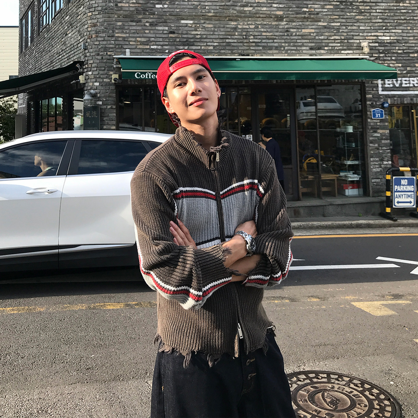 Holocene撞色条纹毛衣开衫男