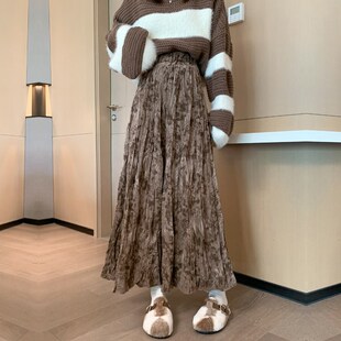 新品 遮跨垂感a字半裙高腰碎花加厚 褶皱丝绒半身裙女秋冬202z5新款