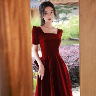 高端轻奢订婚礼服裙 法式 极速敬酒服新娘2025新款 酒红色回D门便装