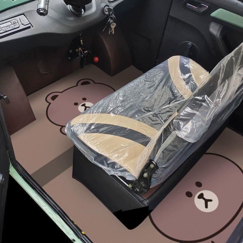 通用封闭式可裁剪定制地垫电动三轮车四轮车卡通脚垫吸水防滑耐磨