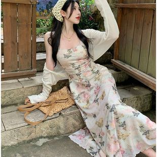 蝴蝶碎花吊带连衣裙女夏季 长裙 茶歇法式 气质收腰显瘦海边度假套装