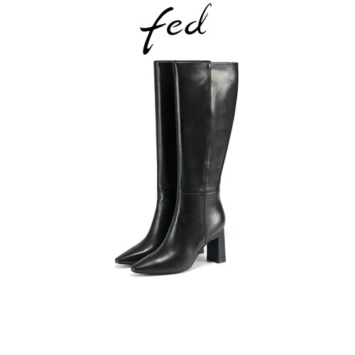 fed黑色尖头粗跟直筒长靴