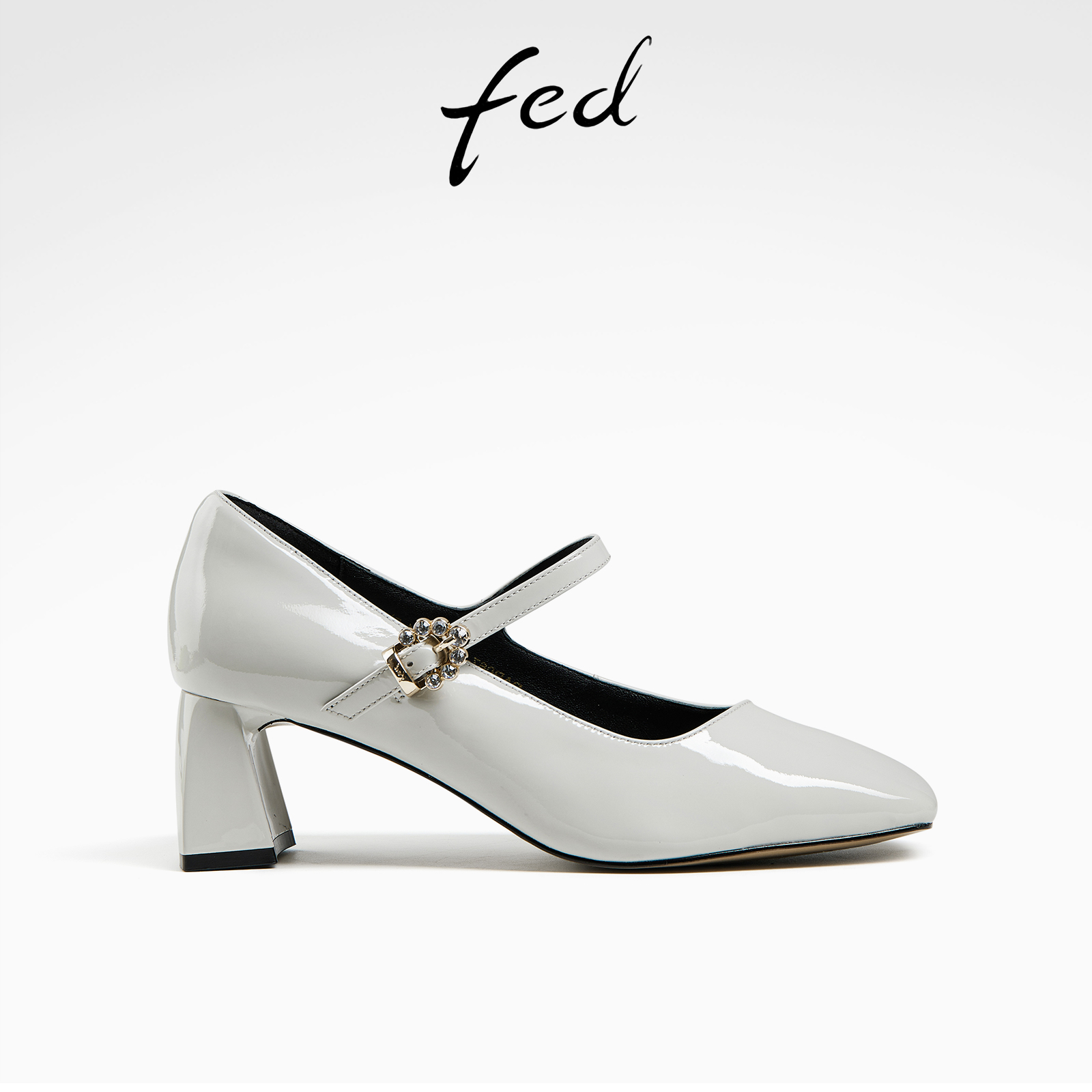 fed法式单鞋春季新款女鞋粗跟玛丽珍鞋白色真皮鞋女D0302-ZFA067
