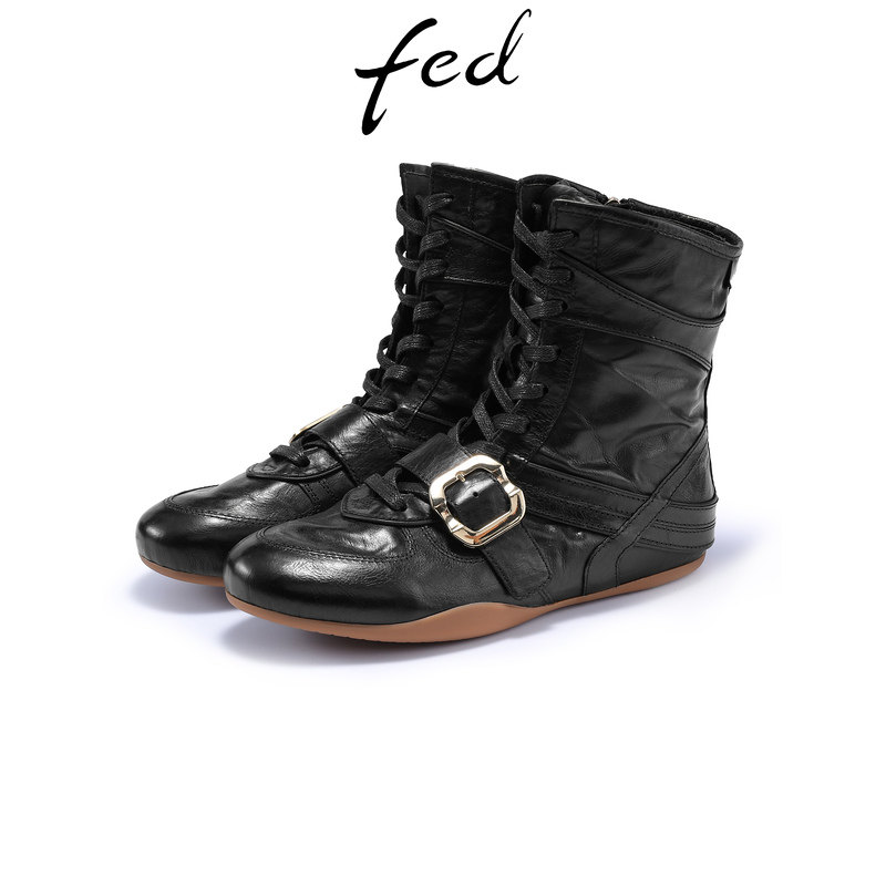 fed黑色褶皱真皮短靴系带马丁靴