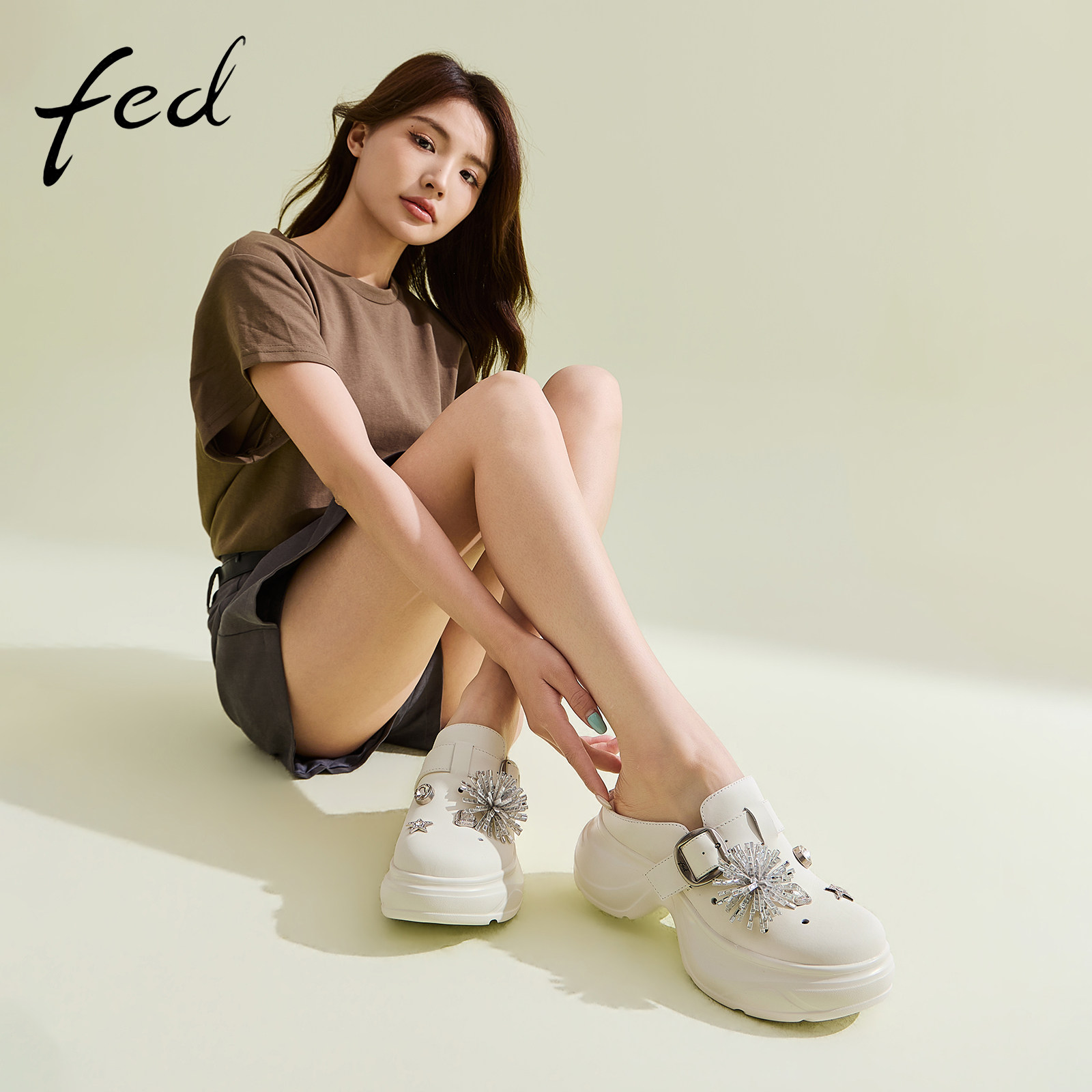 fed包头厚底防滑金属扣洞洞鞋女