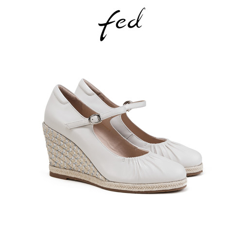 fed一字扣带玛丽珍鞋春季新款女鞋褶皱坡跟单鞋女款S0222-YAB012